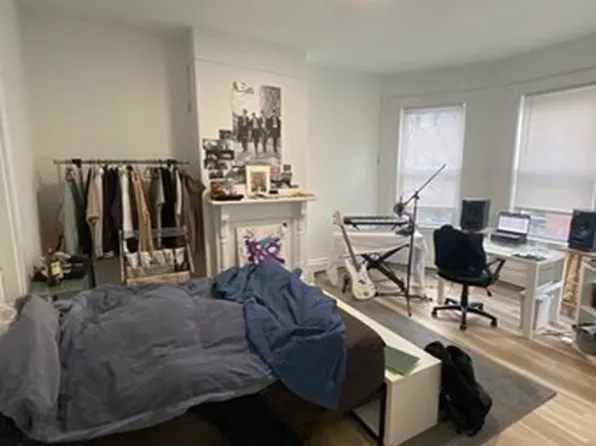 254 Windsor St #2RB, Cambridge, MA 02139