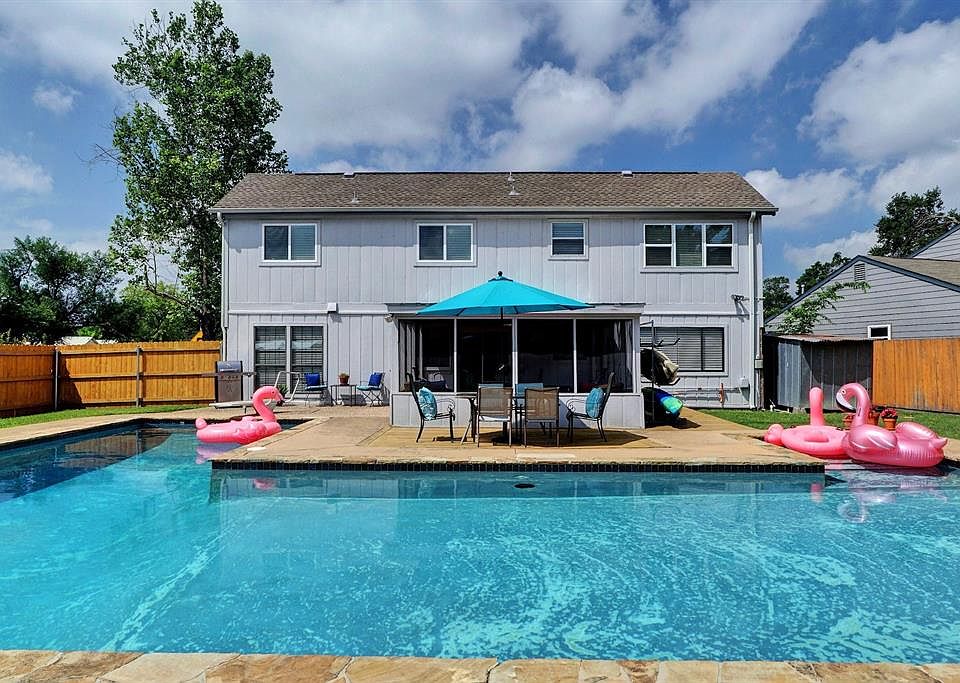 1st image of 2700 Jorwoods Dr