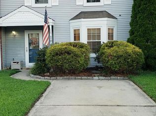 104 Shoreline Dr, Atco, NJ 08004