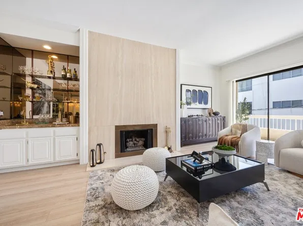 457 N Doheny Dr APT 304, Beverly Hills, CA 90210