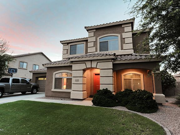 2nd image of 4136 E County Down Dr