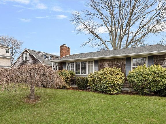 3rd image of 30 Maywood Rd