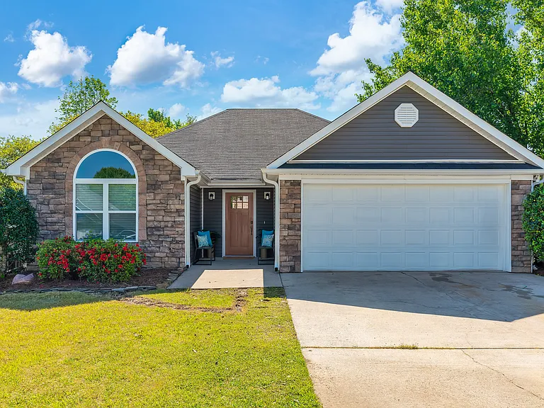 8031 Rockhampton Cir — Photo 12