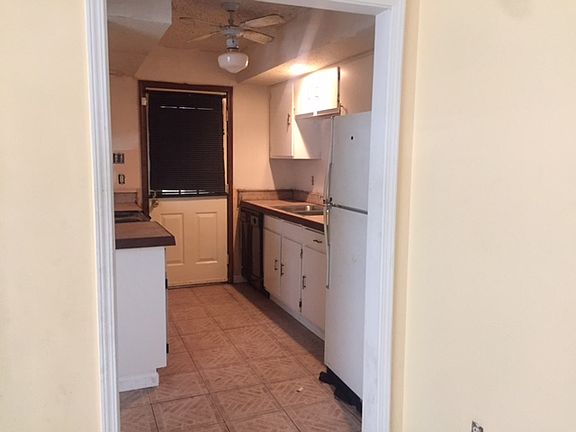 4th image of 1937 Williamsburg Dr
