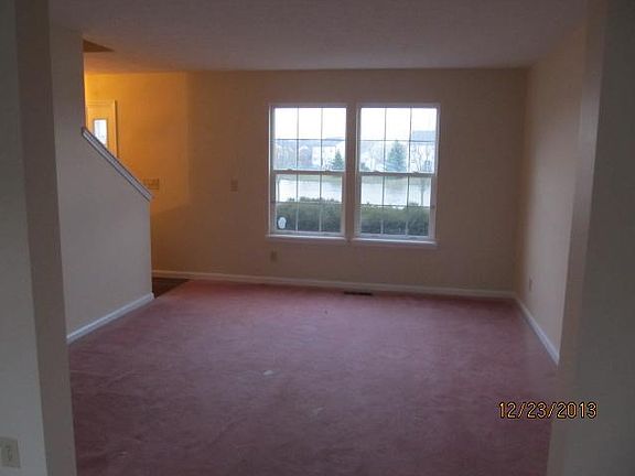 2nd image of 129 Fountain Dr