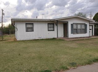1831 N Sumner St, Pampa, TX 79065