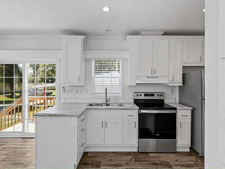 Citrus River Village II — Photo 12