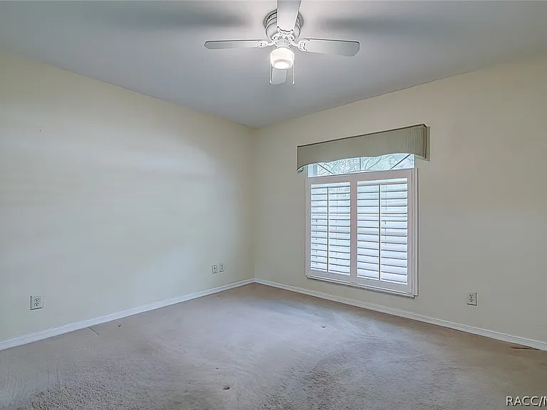 12 Anton Ct — Photo 27
