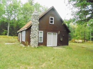 7239 Pine St, Lewiston, MI 49756