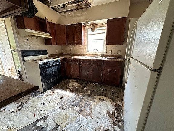 4th image of 7927 Connecticut Ave