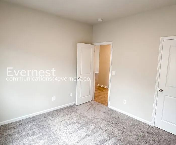 104 Culver St — Photo 15