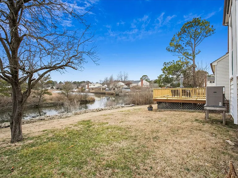 1 Sandpiper Ct — Photo 24