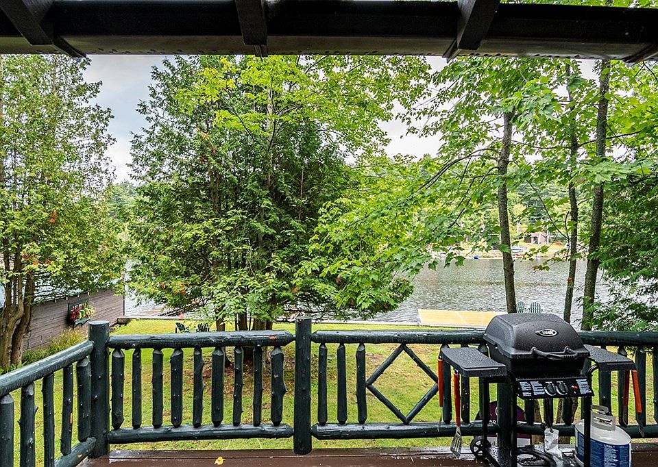 5 Harbor Hill Ln, Saranac Lake, NY 12983 | Zillow