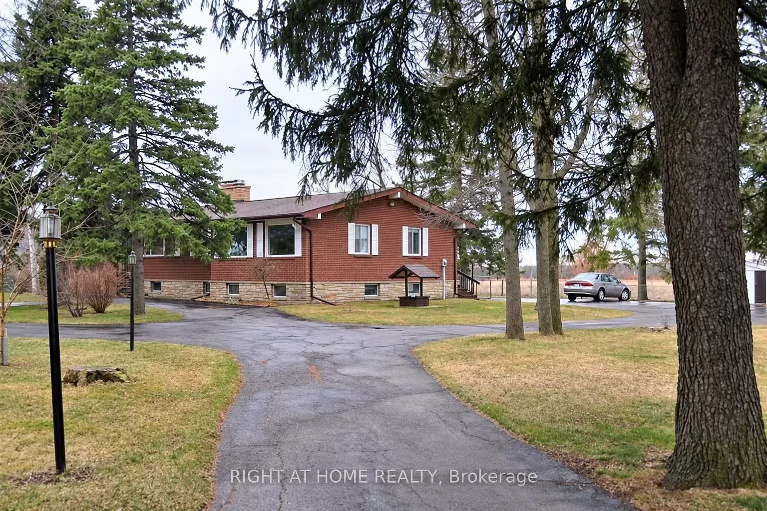 3 bed, $3,200 — Photo 2