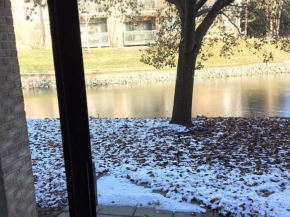 3rd image of 3800 Rosemont Blvd APT 108B