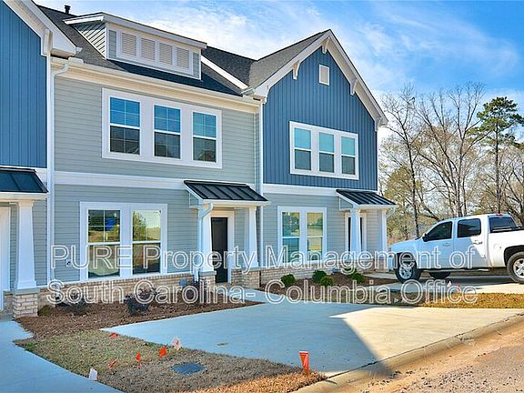 3rd image of 215 Northwood St
