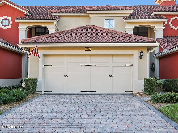 2nd image of 3716 CASITAS Drive
