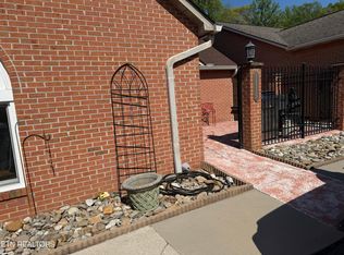 1115 Fairgrounds Ct #1115, Kingston, TN 37763