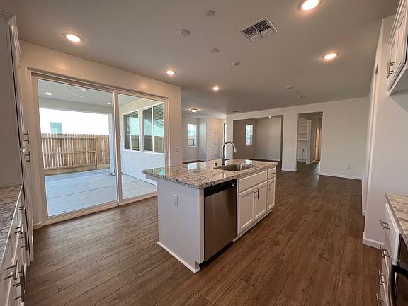 5th image of 15828 Cole Brook Ct