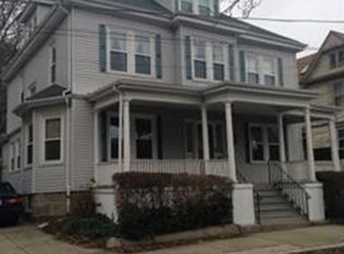 129 Bedford St, New Bedford, MA 02740