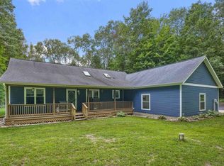 802 E Surrey Rd, Farwell, MI 48622