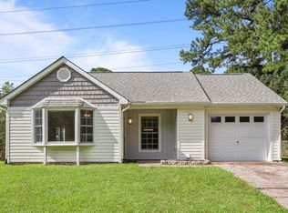 105 Wedgewood Dr, Jacksonville, NC 28546