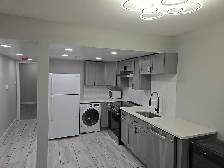 Another view of the kitchen