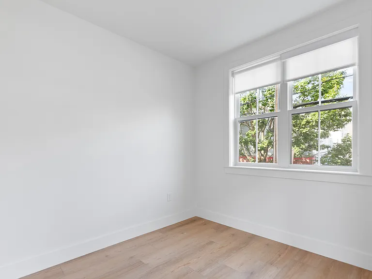 113 Ives Street — Photo 88