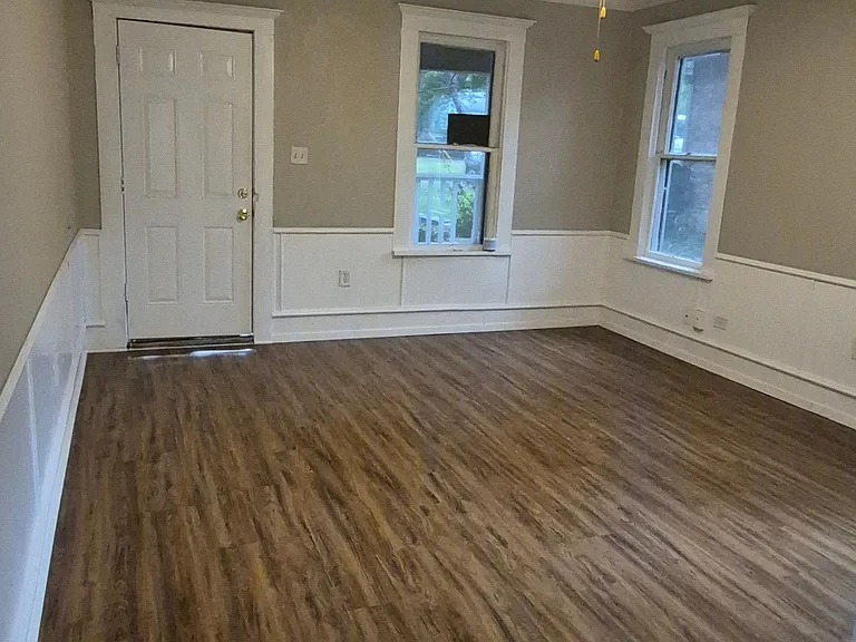 616 Highland Ave — Photo 5