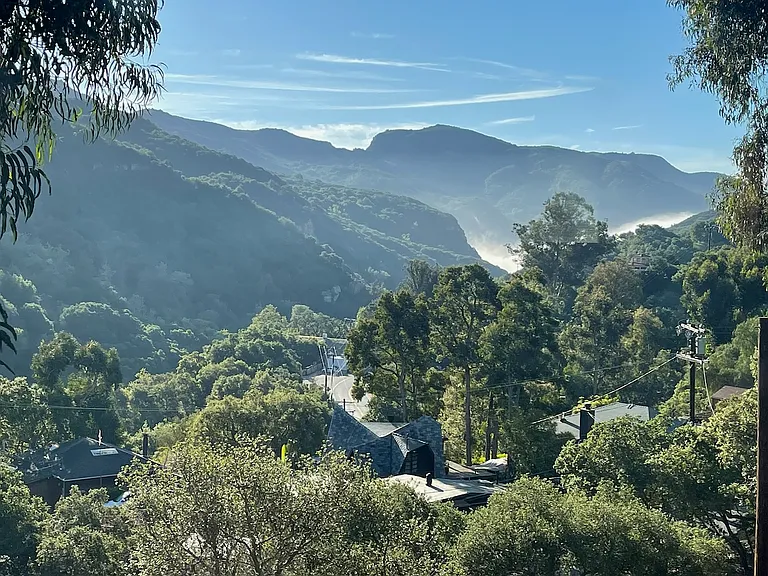 Valley View Dr — Photo 15