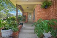 Newcastle Dr-0706-001.jpg