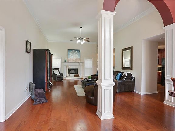 4th image of 3131 Brians Creek Dr SE