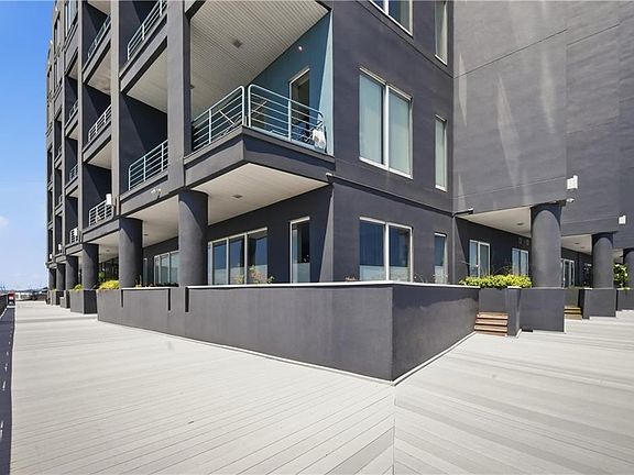 5th image of 40 Rader St APT 504