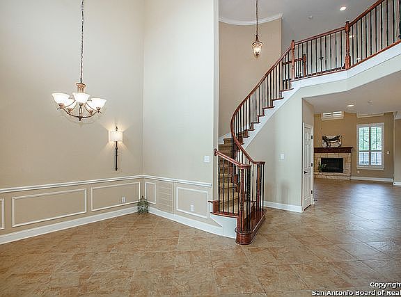 4th image of 3023 Hanfro Way