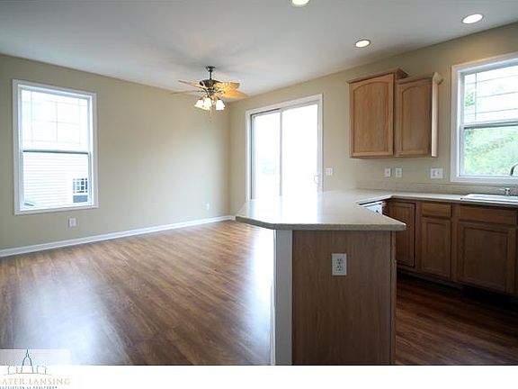 5th image of 3721 Parula Dr