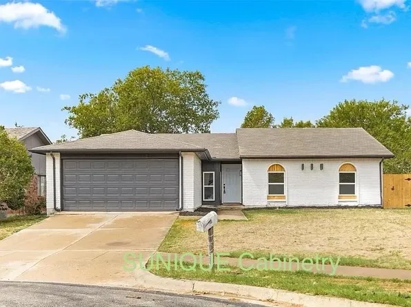7325 Bristlecone Ct, Fort Worth, TX 76137