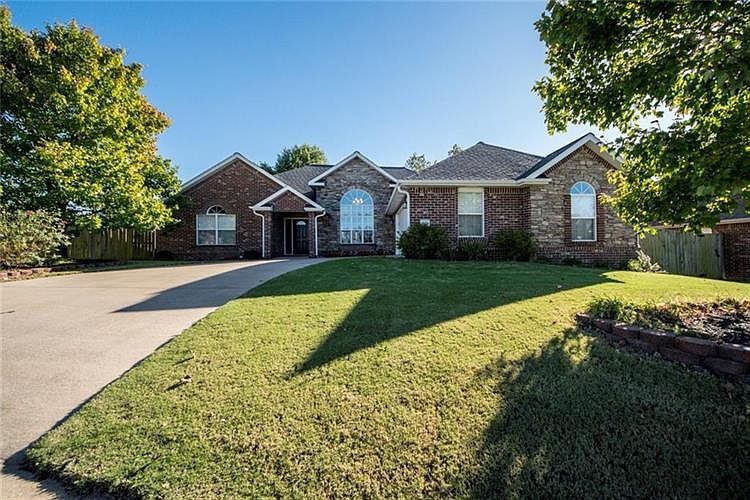 1st image of 509 Grand Ct