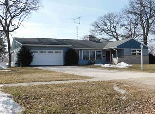 617 4th Ave W, Cresco, IA 52136