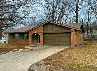 44 Morrison Dr, Belleville, IL 62221