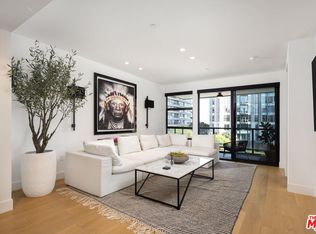 10777 Wilshire Blvd UNIT 402, Los Angeles, CA 90024