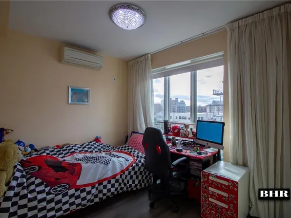 3435 Guider Avenue image 7 of 14