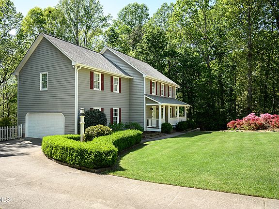 2nd image of 208 Kullana Ln
