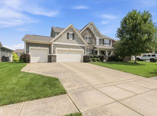 11122 Woodpark Dr, Noblesville, IN 46060