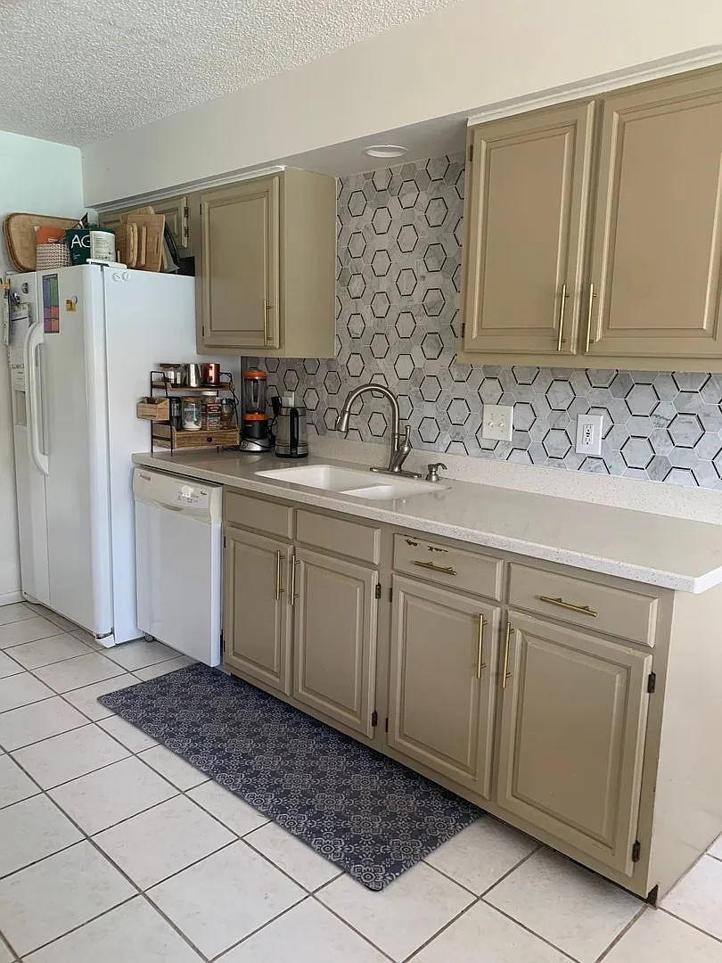 4 bed/3 bath in Gulf Breeze! — Photo 3