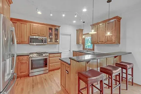 1445 Pontiac Pl SE — Photo 9