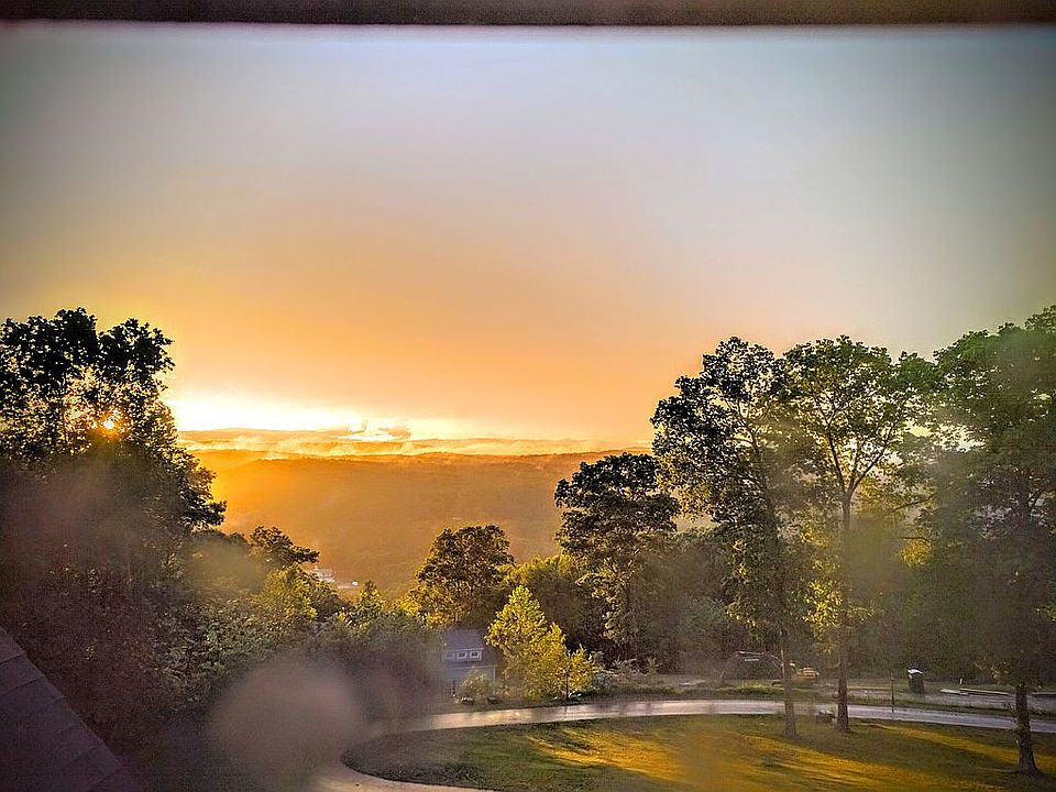 2nd image of 249 Valley Stream Ln