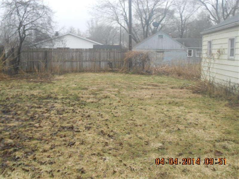 2nd image of 1302 Joyce Dr