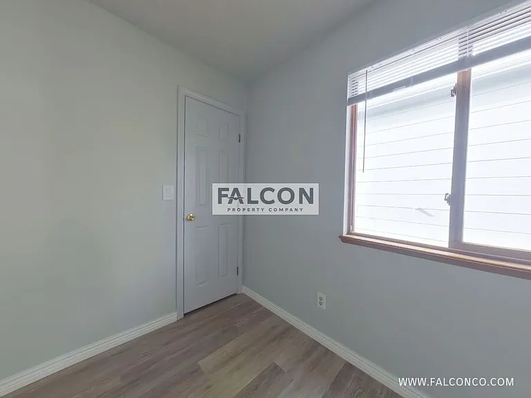 5982 Corinth Dr — Photo 11