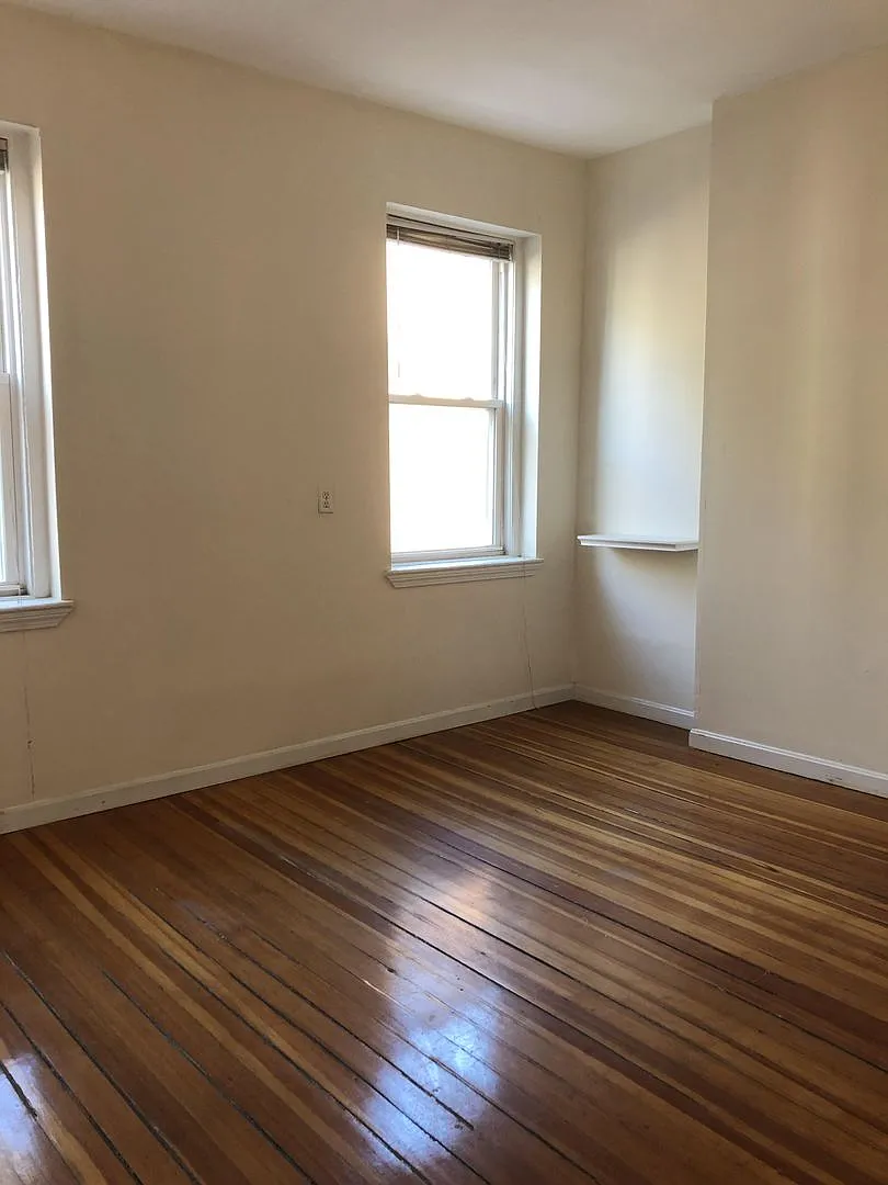 Huge 3 bed in Kenmore square — Photo 2
