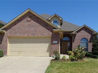 6404 Payton Dr, Fort Worth, TX 76131